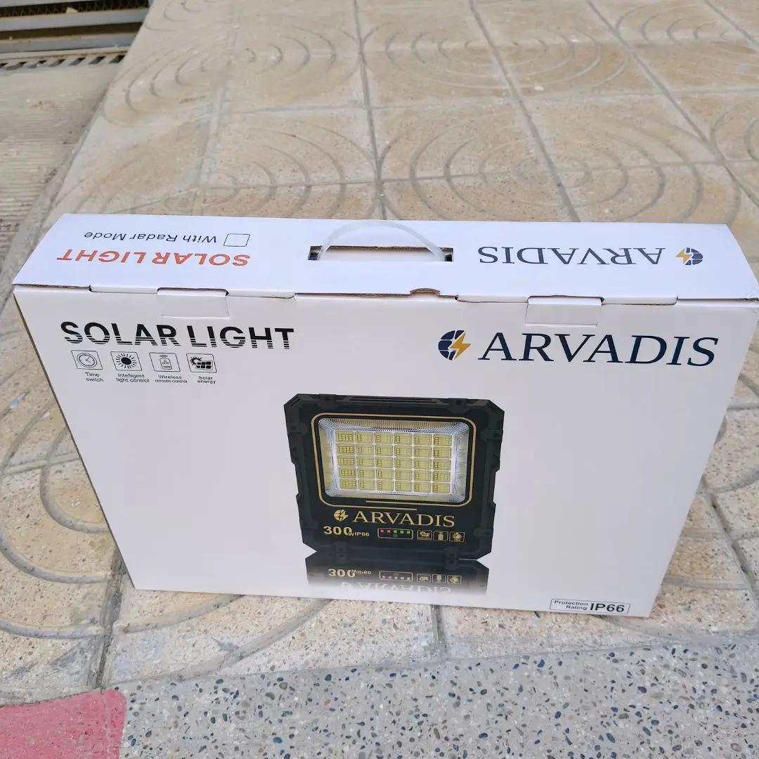 عميلة راضية